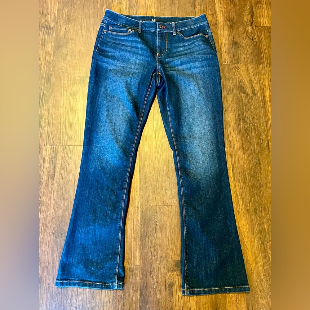 J.Jill women’s size 6 petite dark denim jeans.